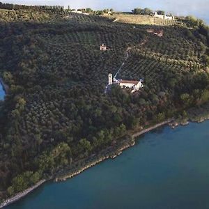 Isola Polvese Resort